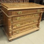 935 5202 CHEST OF DRAWERS
